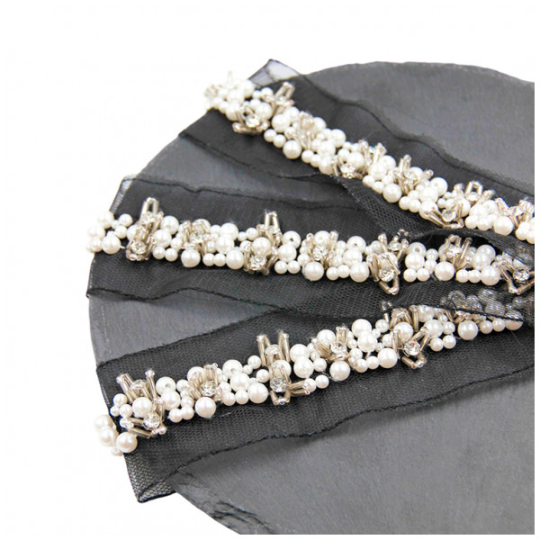 Тесьма декоративная с жемчугом, цвет черный+белый